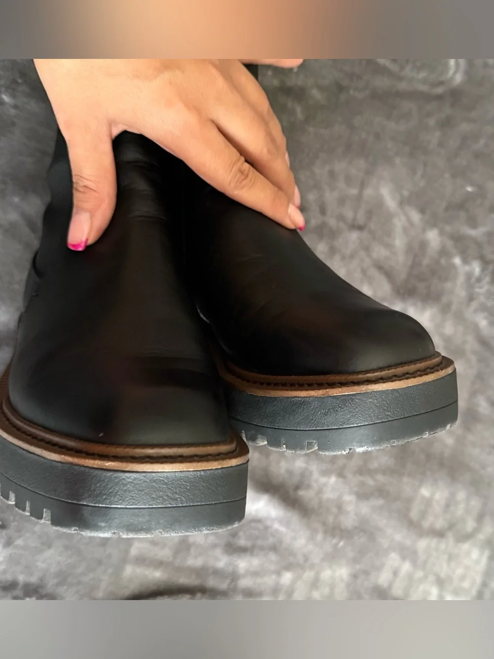 Sam Edelman Laguna Chelsea Boots Women's Size 6M Black Leather Platform Lug Sole